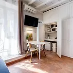 Romantic Studio With Balcony Near Navona Square