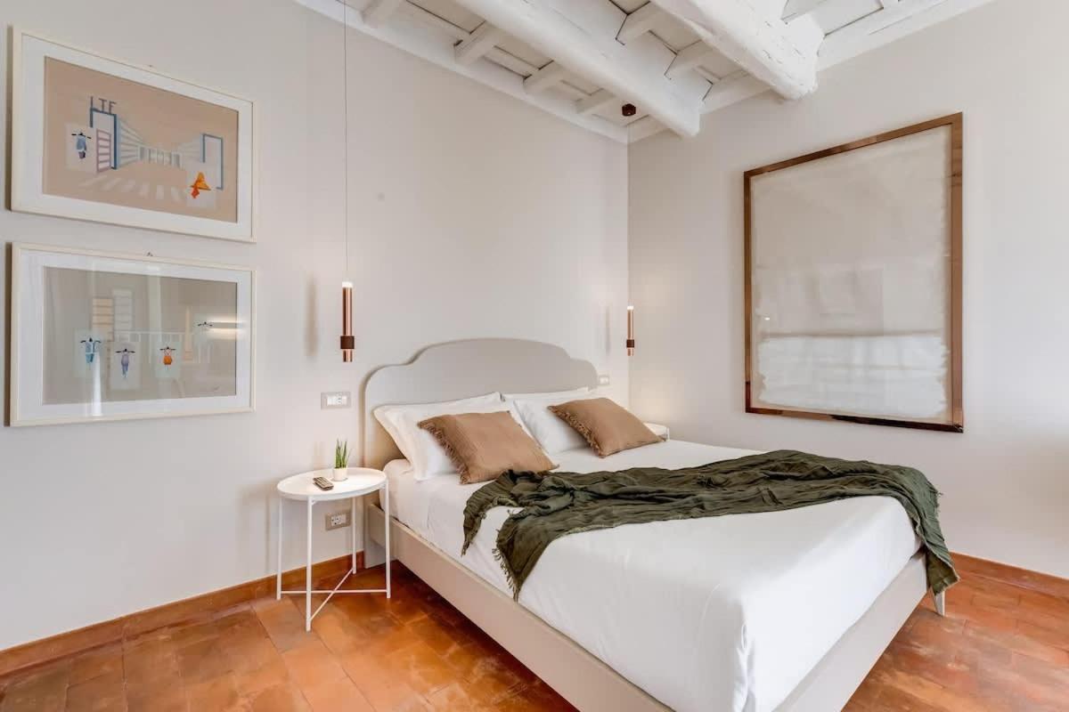 Romantic With Balcony Near Navona Square Appartamento